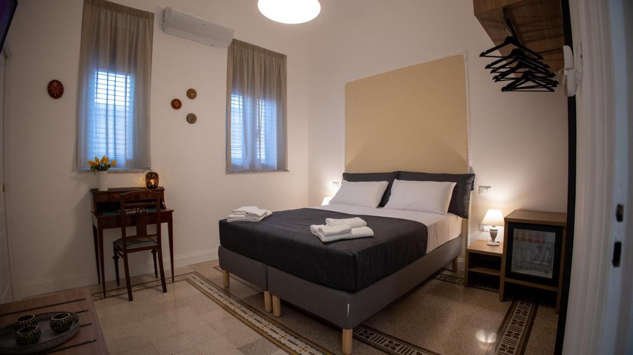 Petrarca Suite Palermo Exterior foto